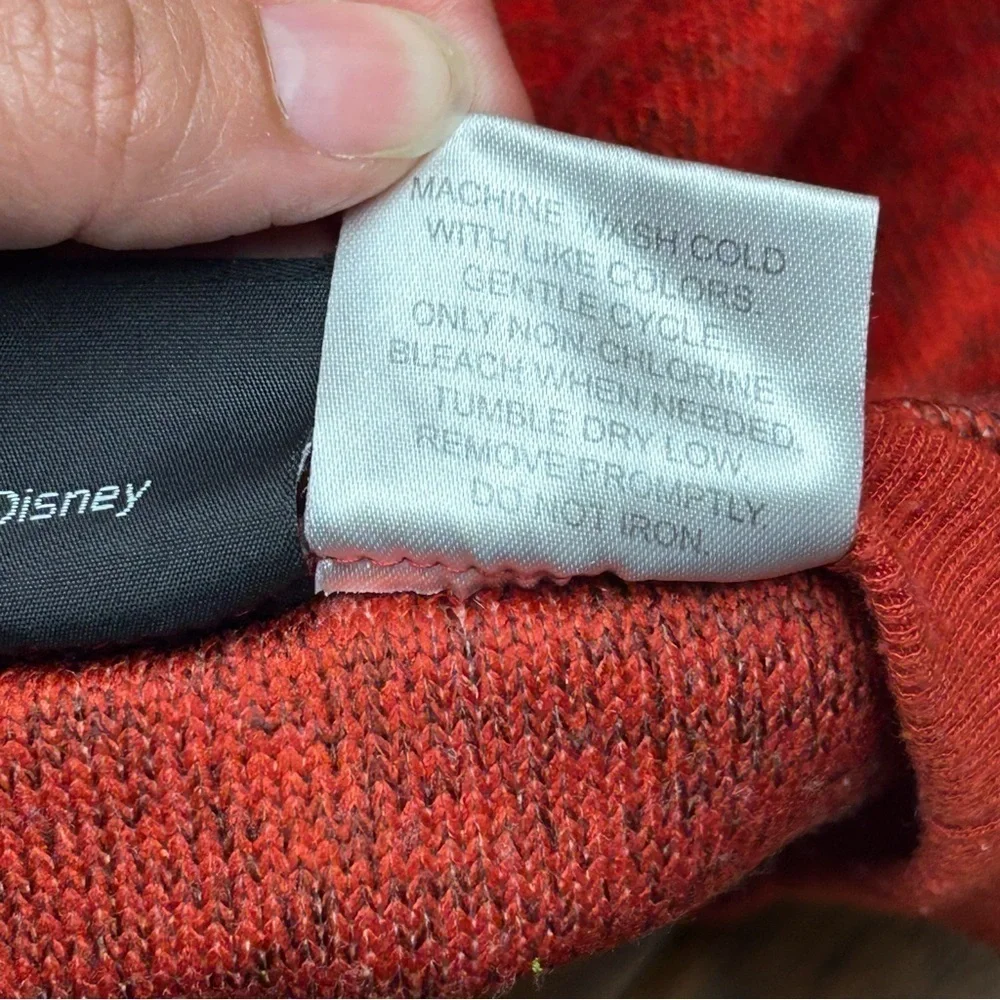 Disney holiday Christmas‎ sweater